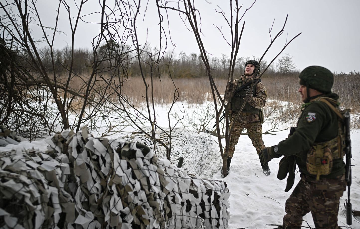 Ukraine : L'ancien ministre de l'Énergie arrêté, Moscou revendique 12 villages